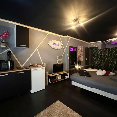 Loveroom&spa Mini Dream تورنو-سور-رون
