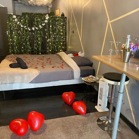Loveroom&spa Mini Dream شقة