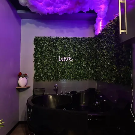 Loveroom&spa Mini Dream *