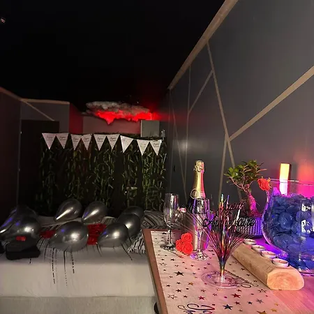 Loveroom&spa Mini Dream شقة